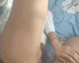 Clip: Dụ địt bé học sinh mới lớn^^