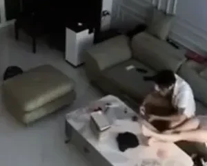 Clip: Khi vợ chồng trẻ đều là những đá thủ